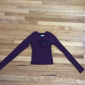 Plum Hollister Crop top with Cut Out (Brand New)